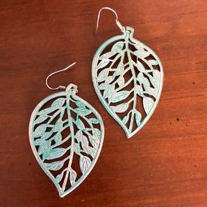 Leaf earrings